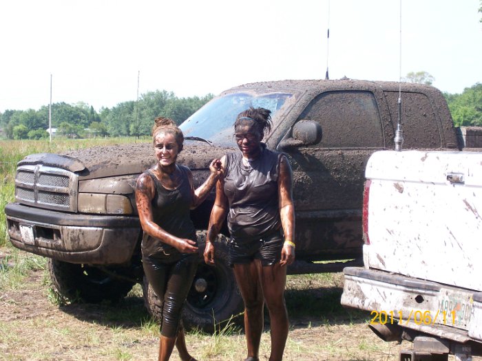 2011-Jun-11_HGR4X4_JessesBD_P1 097